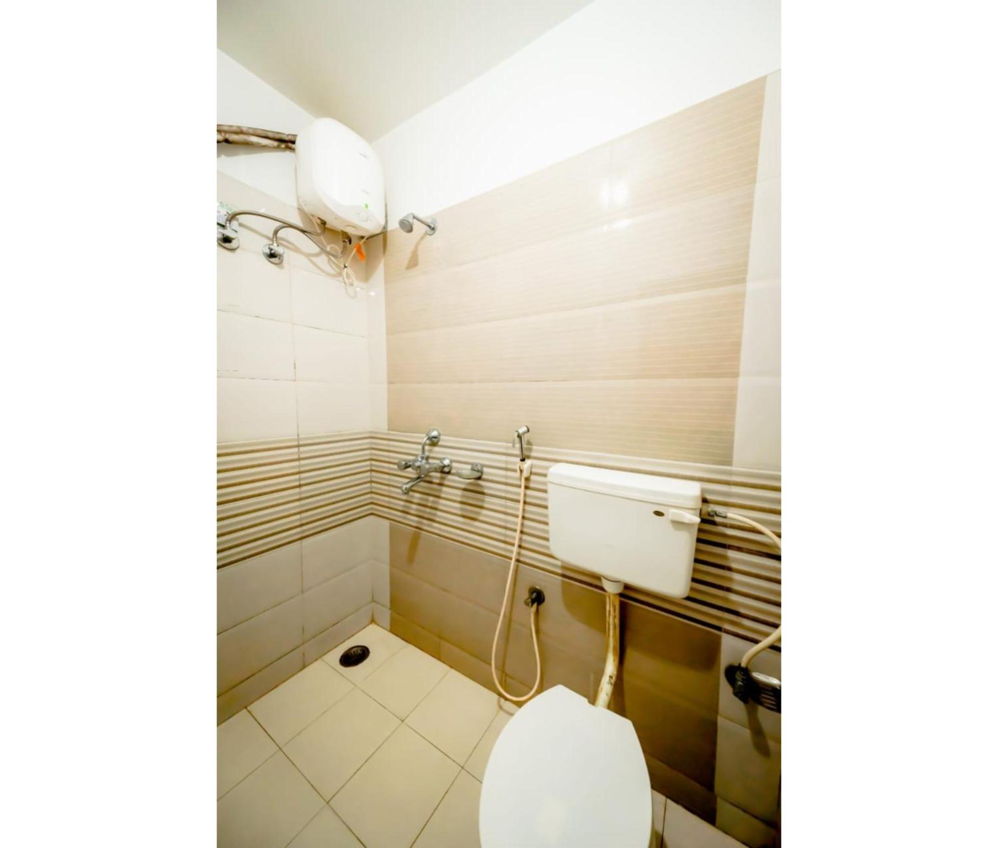 Mor Deep Ganga Inn- Sea View Hotel-lift- Wifi With Restaurant Facilities- Best Selling & Best Choice Of Travellers Hotel 3*
