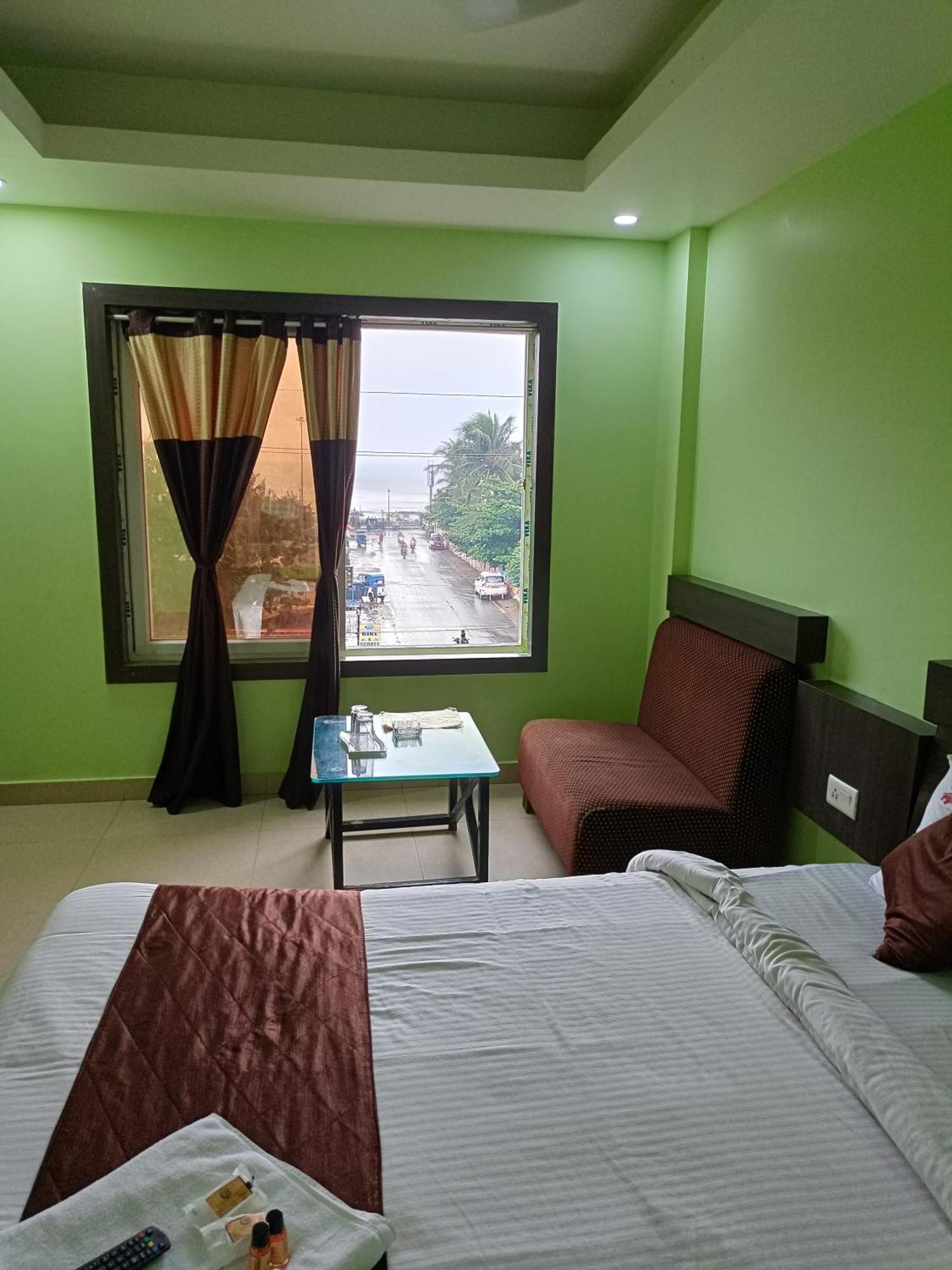 Mor Deep Ganga Inn- Sea View Hotel-lift- Wifi With Restaurant Facilities- Best Selling & Best Choice Of Travellers Hotel 3*
