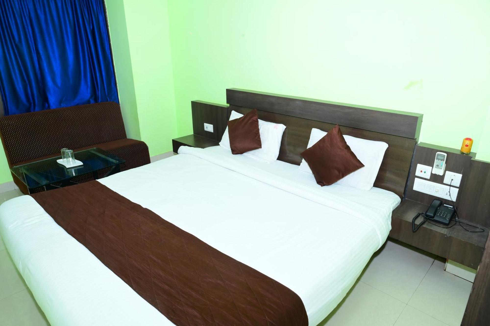 Mor Deep Ganga Inn- Sea View Hotel-lift- Wifi With Restaurant Facilities- Best Selling & Best Choice Of Travellers 3* Puri
