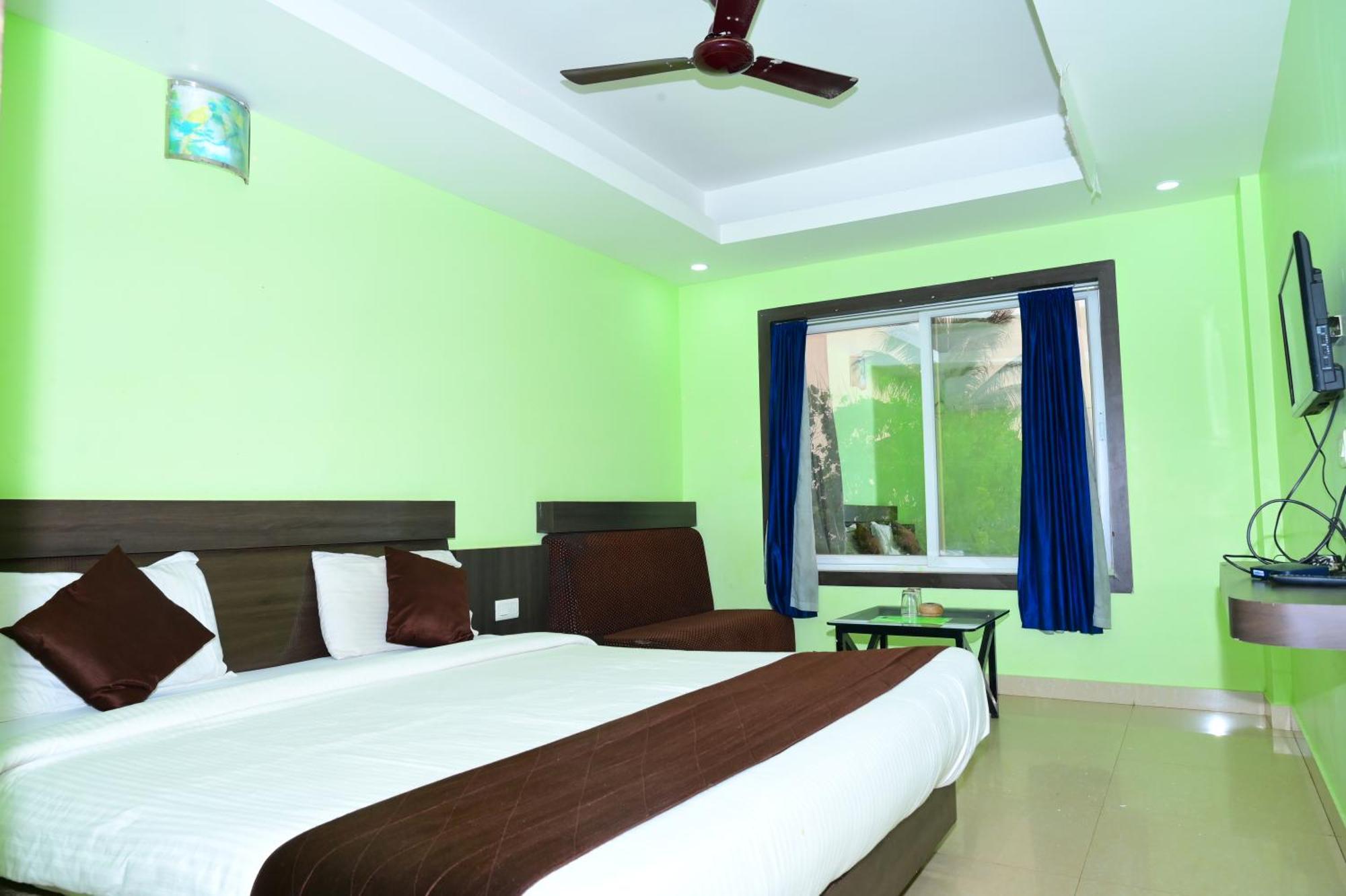 Mor Deep Ganga Inn- Sea View Hotel-lift- Wifi With Restaurant Facilities- Best Selling & Best Choice Of Travellers
